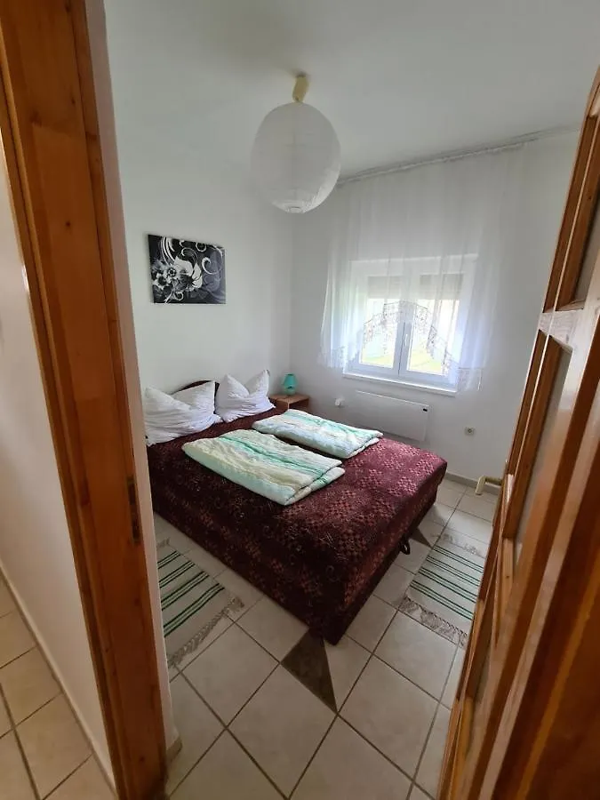 Zseki Apartman Hajduszoboszlo Holiday home